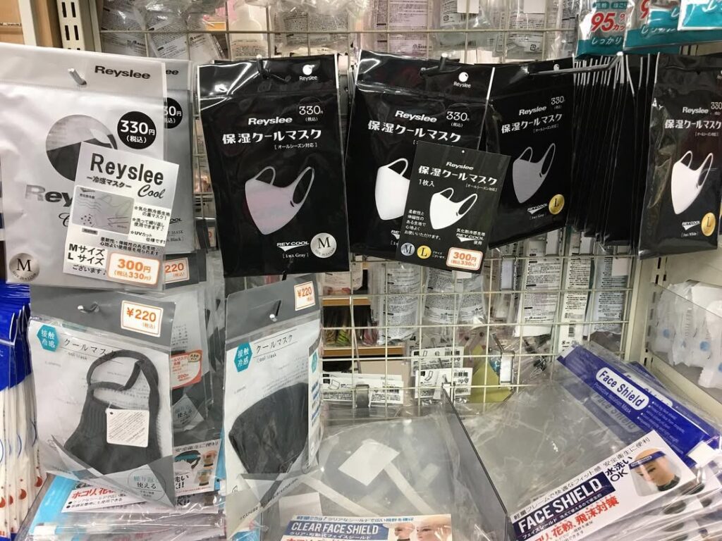 100円快適冷却マスク
